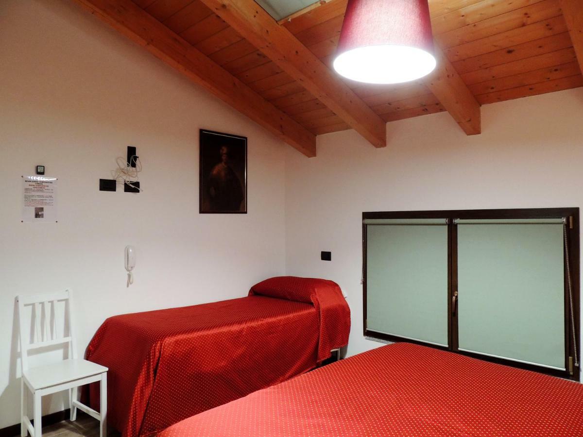 Foresteria Re Artu Albairate Exterior photo